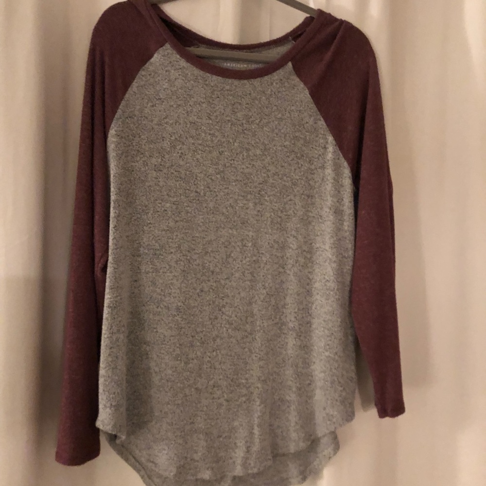American Eagle top